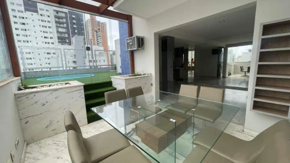 Cobertura, 3 quartos, 213 m² - Foto 3
