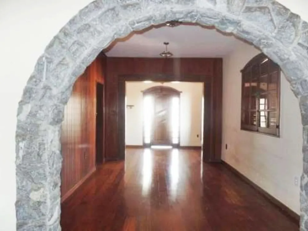Casa, 3 quartos, 246 m² - Foto 4
