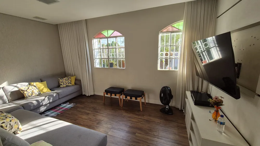 Casa, 5 quartos, 180 m² - Foto 4