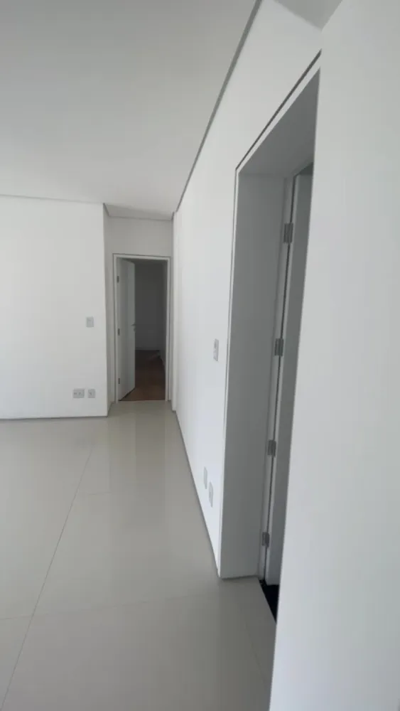 Apartamento, 4 quartos, 196 m² - Foto 4