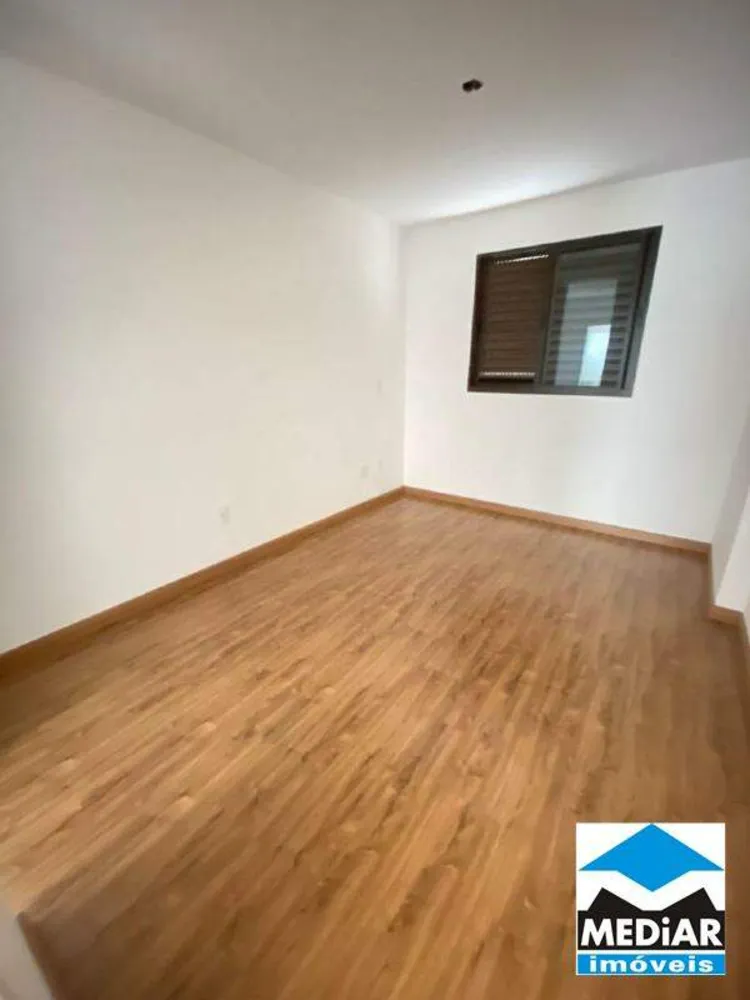 Apartamento, 4 quartos, 140 m² - Foto 11