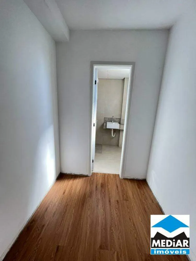 Apartamento, 4 quartos, 140 m² - Foto 9