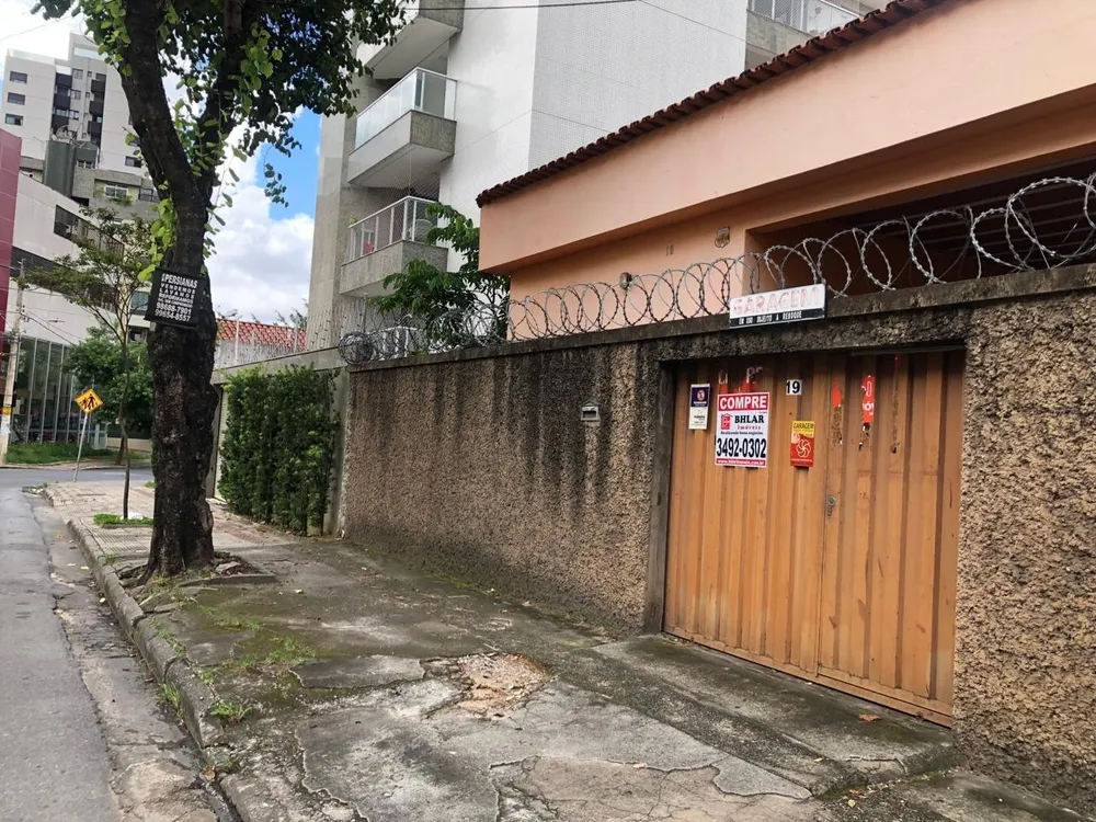 Casa, 5 quartos, 300 m² - Foto 1