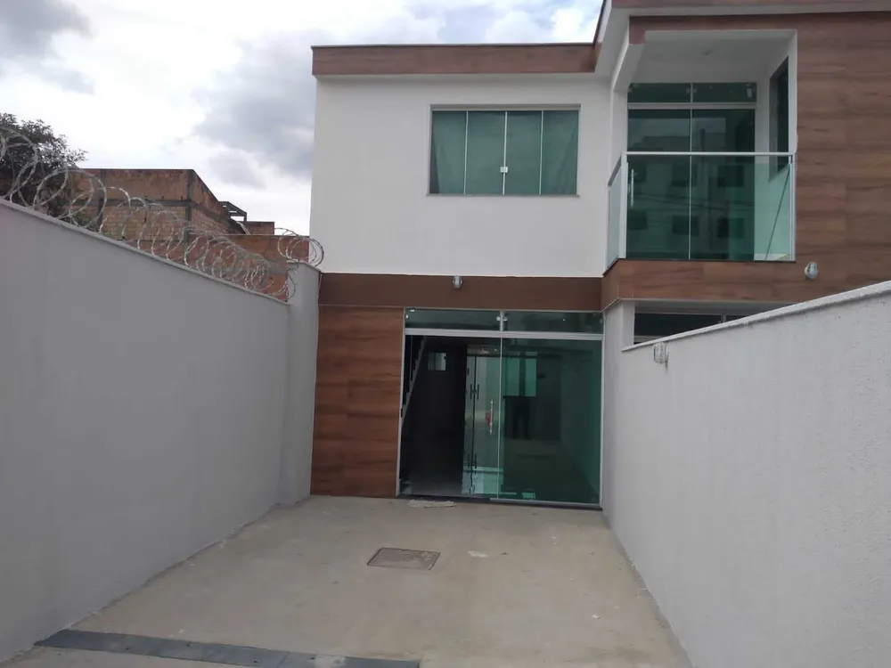Casa, 3 quartos, 174 m² - Foto 2
