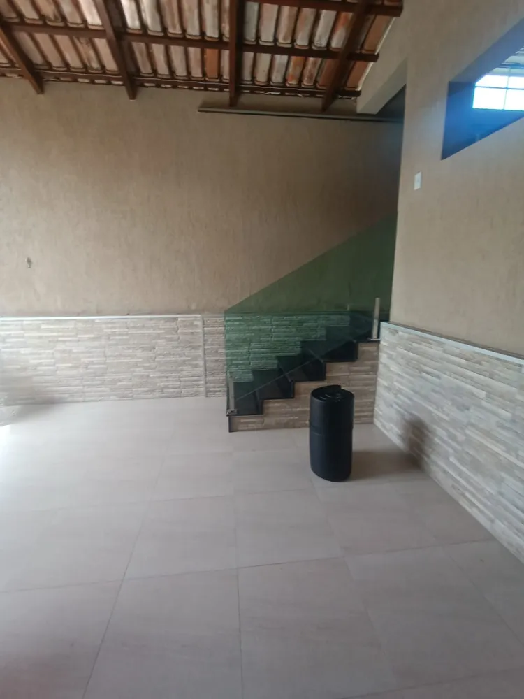 Casa, 3 quartos, 212 m² - Foto 2