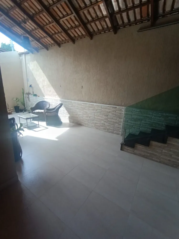 Casa, 3 quartos, 212 m² - Foto 1
