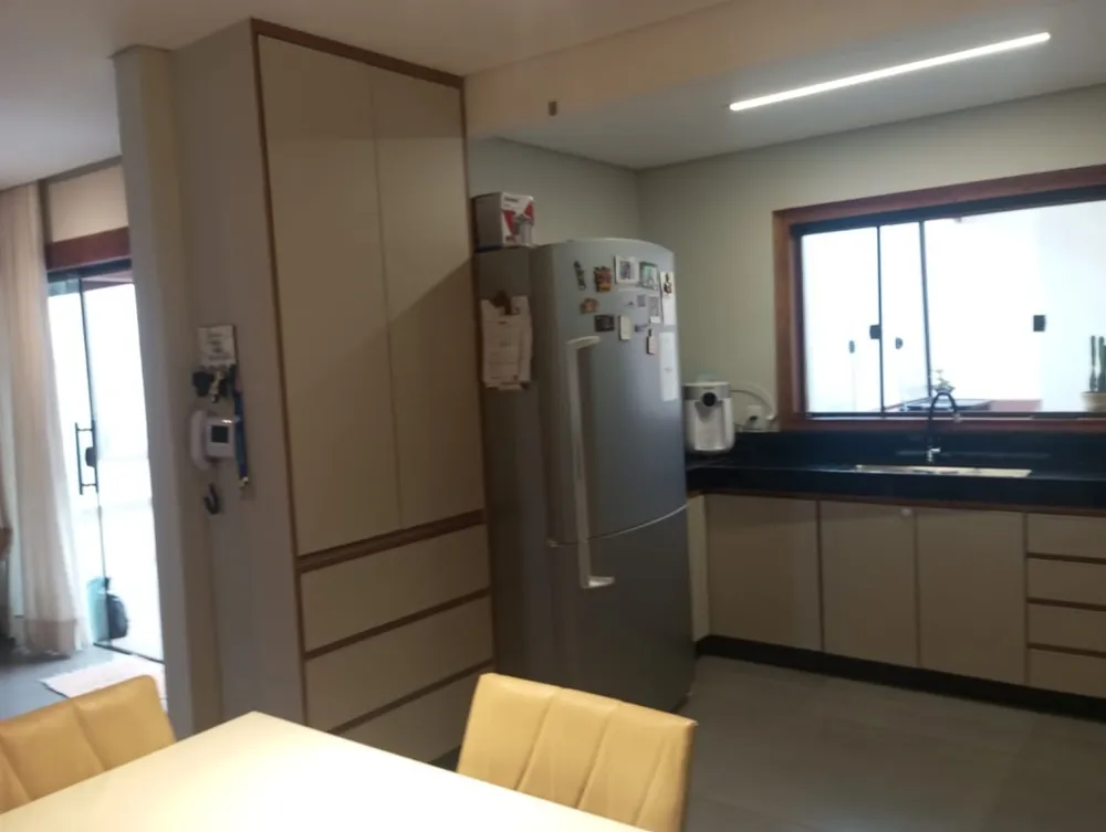 Casa, 3 quartos, 229 m² - Foto 21