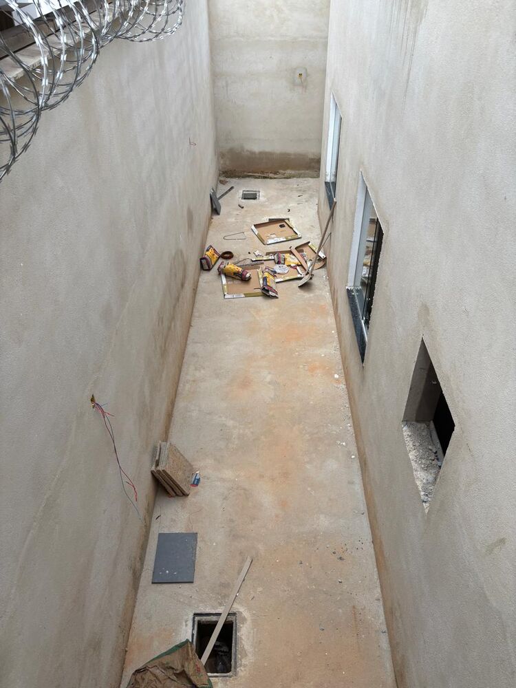 Casa à venda com 3 quartos, 120m² - Foto 2