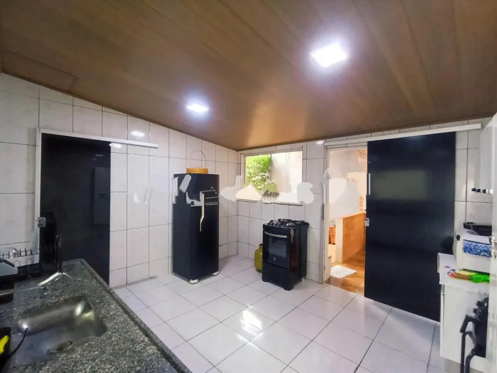 Casa, 4 quartos, 200 m² - Foto 8