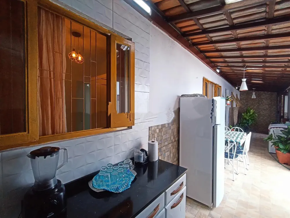 Casa, 4 quartos, 200 m² - Foto 1