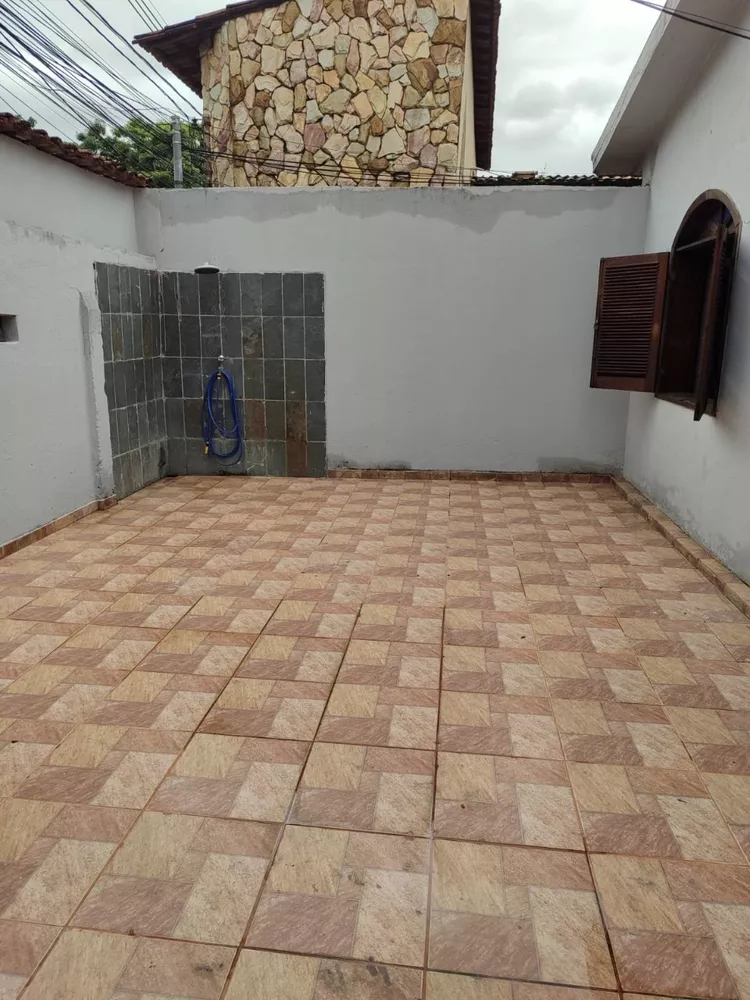 Casa à venda com 3 quartos, 360m² - Foto 7