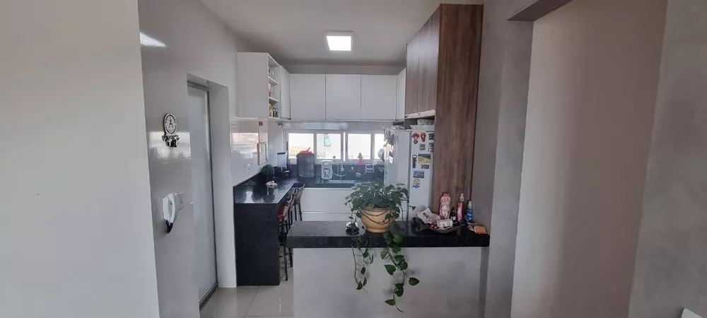 Apartamento à venda com 3 quartos, 86m² - Foto 6