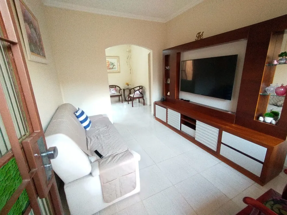 Casa, 2 quartos, 200 m² - Foto 2