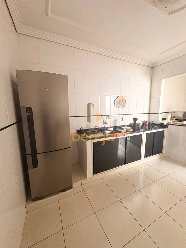 Casa, 3 quartos, 260 m² - Foto 5