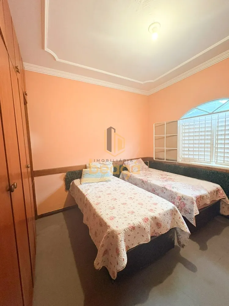 Casa, 3 quartos, 260 m² - Foto 17