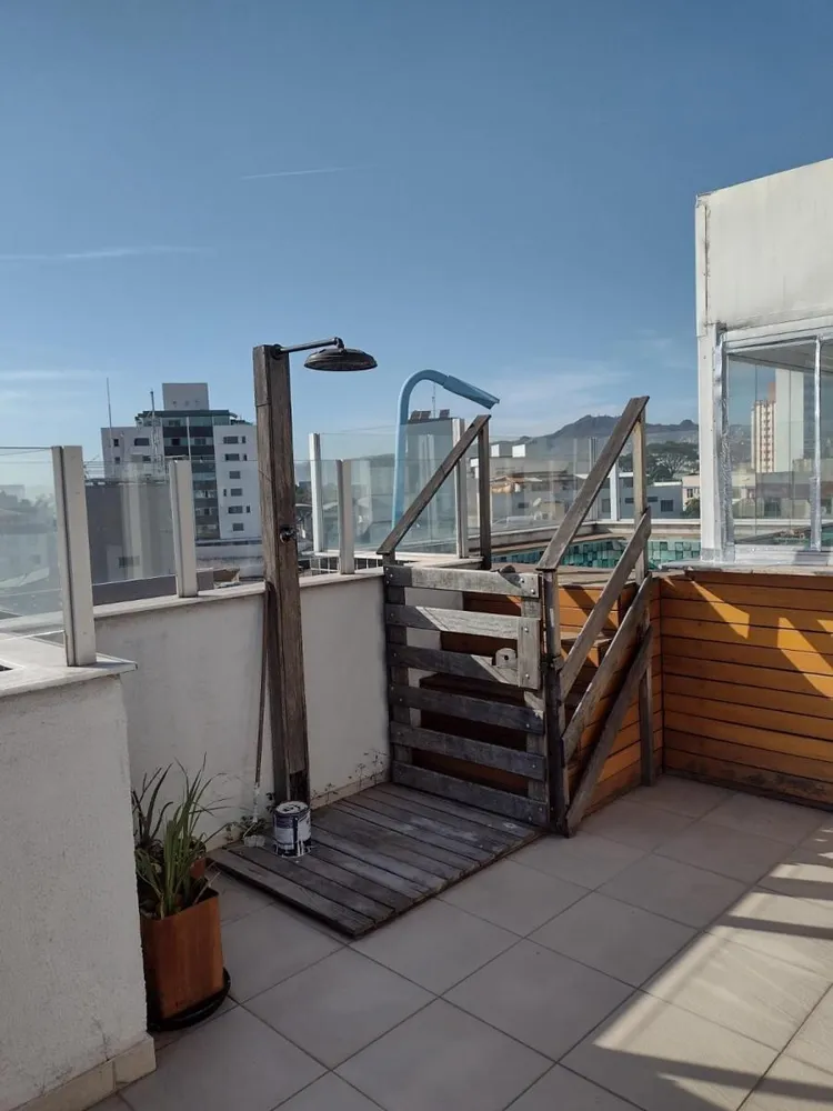 Cobertura, 3 quartos, 205 m² - Foto 2