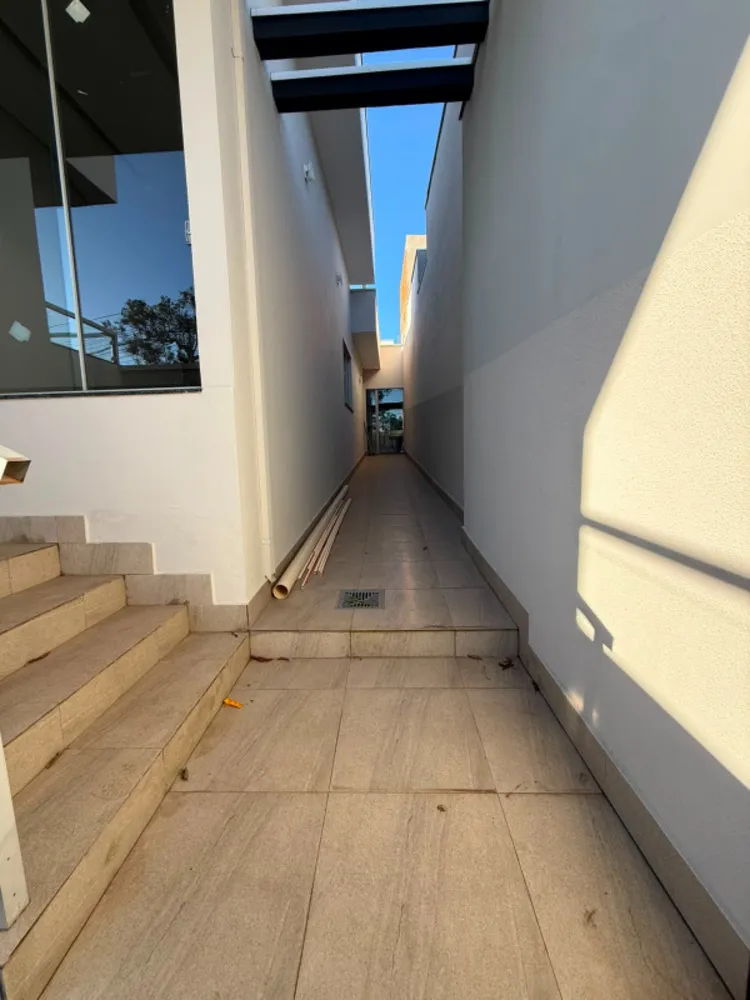 Casa, 3 quartos, 196 m² - Foto 2