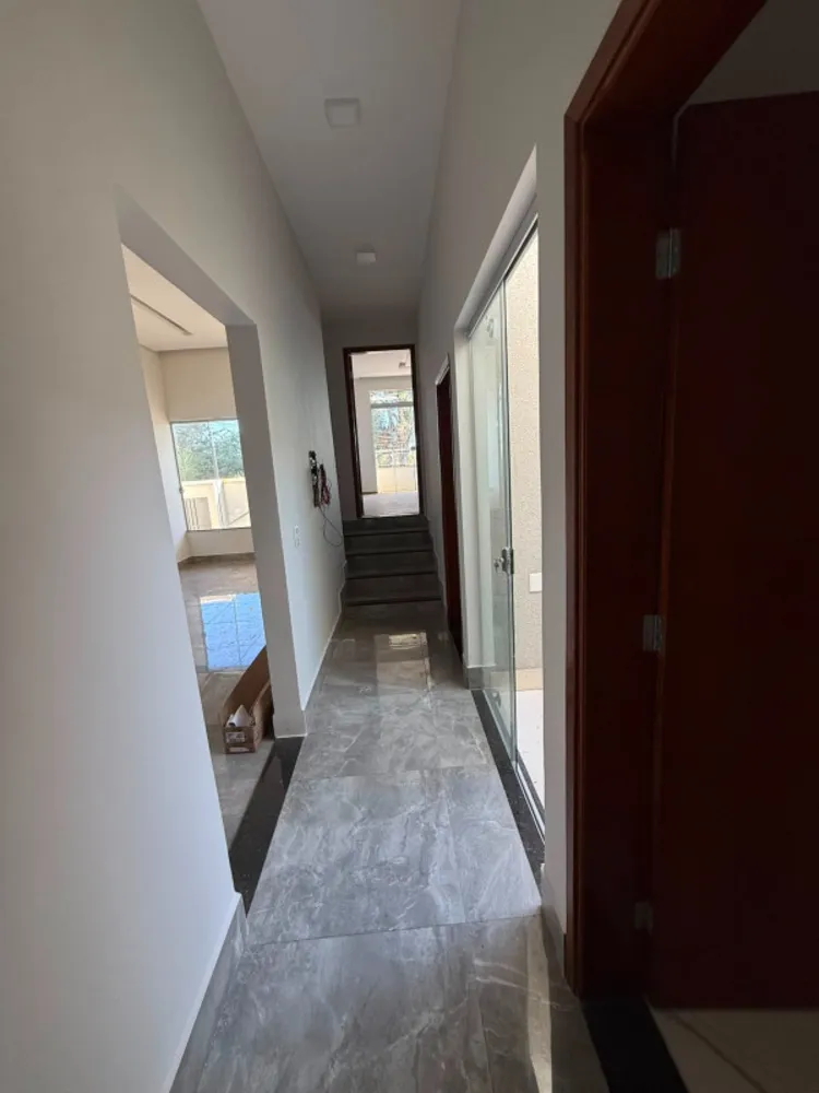 Casa, 3 quartos, 196 m² - Foto 4