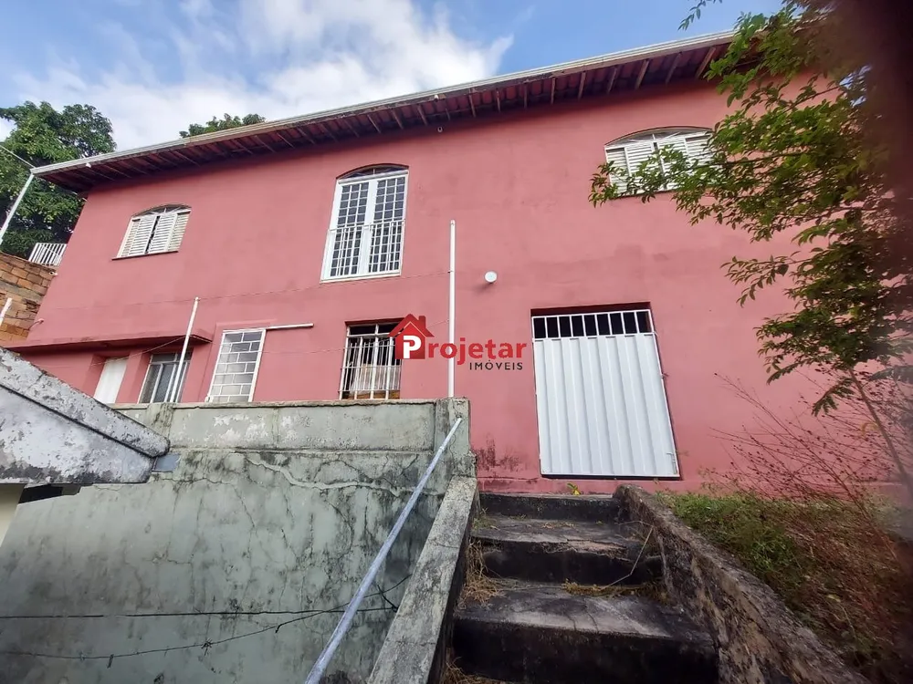 Casa, 4 quartos, 1600 m² - Foto 1