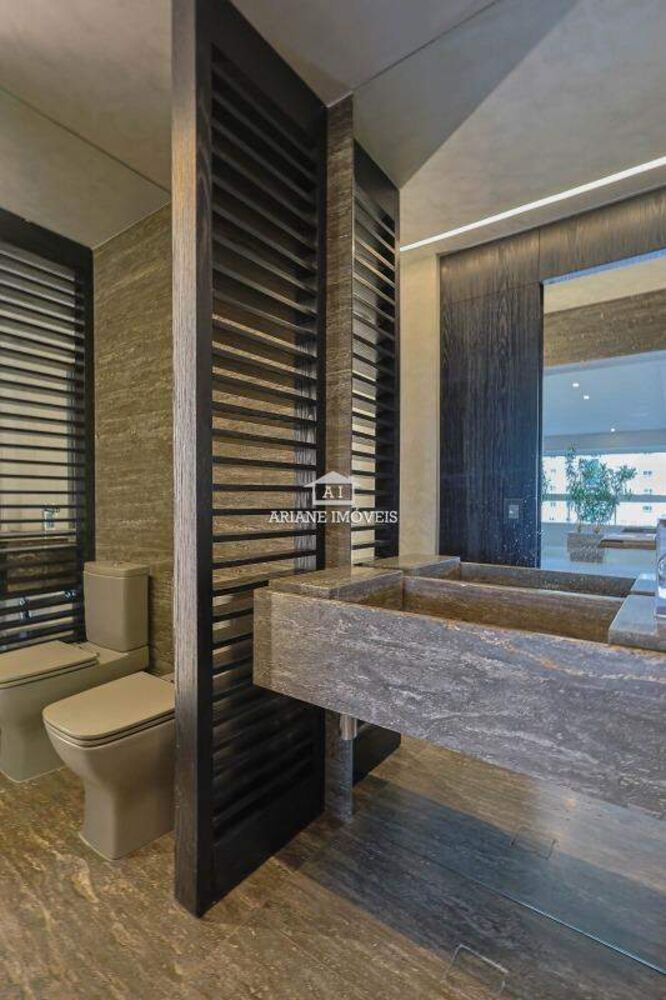 Apartamento para alugar com 3 quartos, 260m² - Foto 4