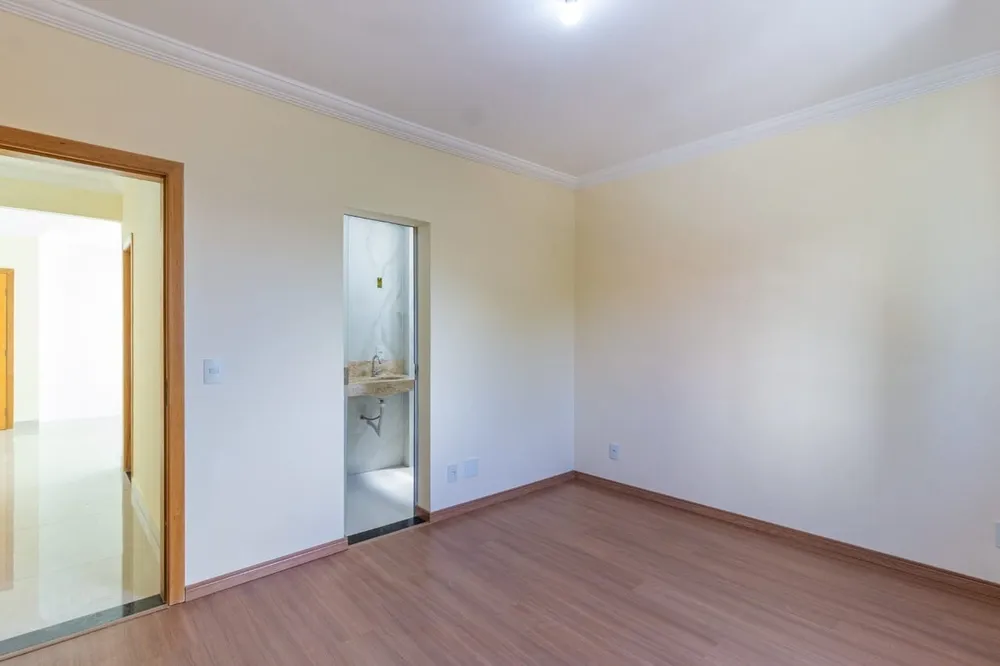 Apartamento, 4 quartos, 234 m² - Foto 2