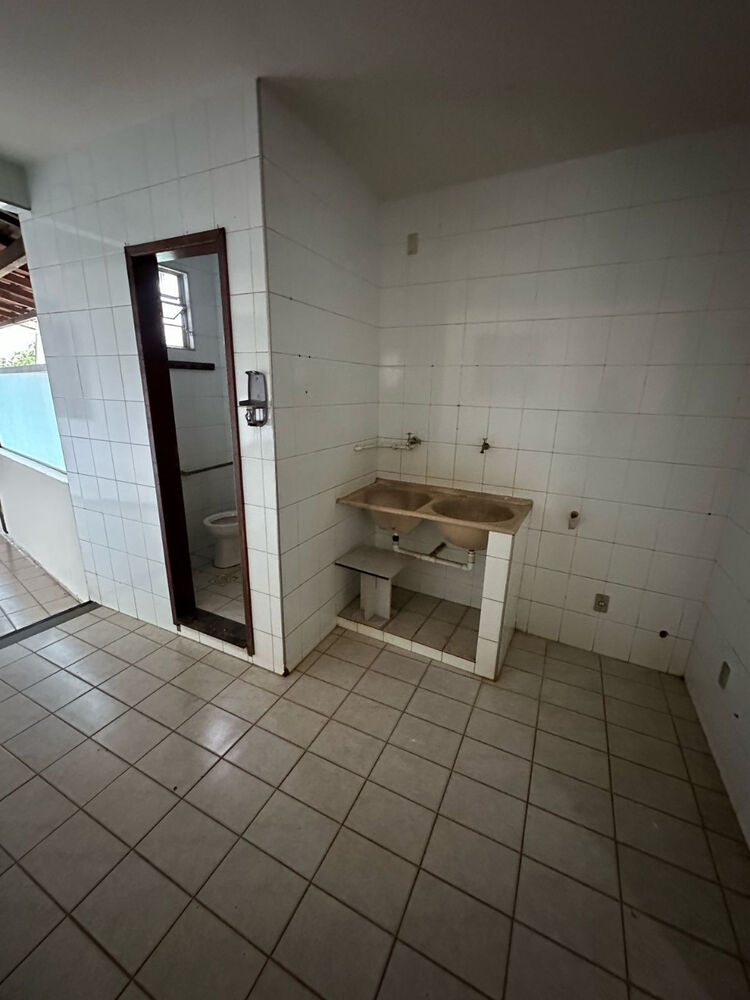 Casa para alugar com 4 quartos - Foto 4