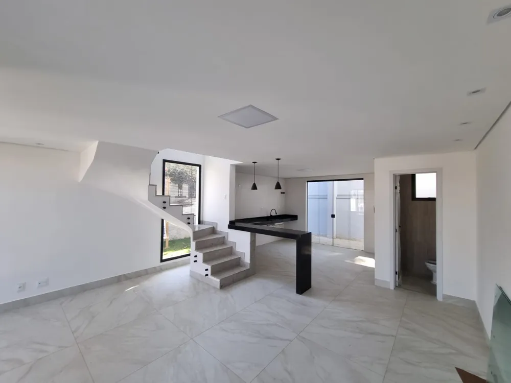 Casa, 3 quartos, 112 m² - Foto 1