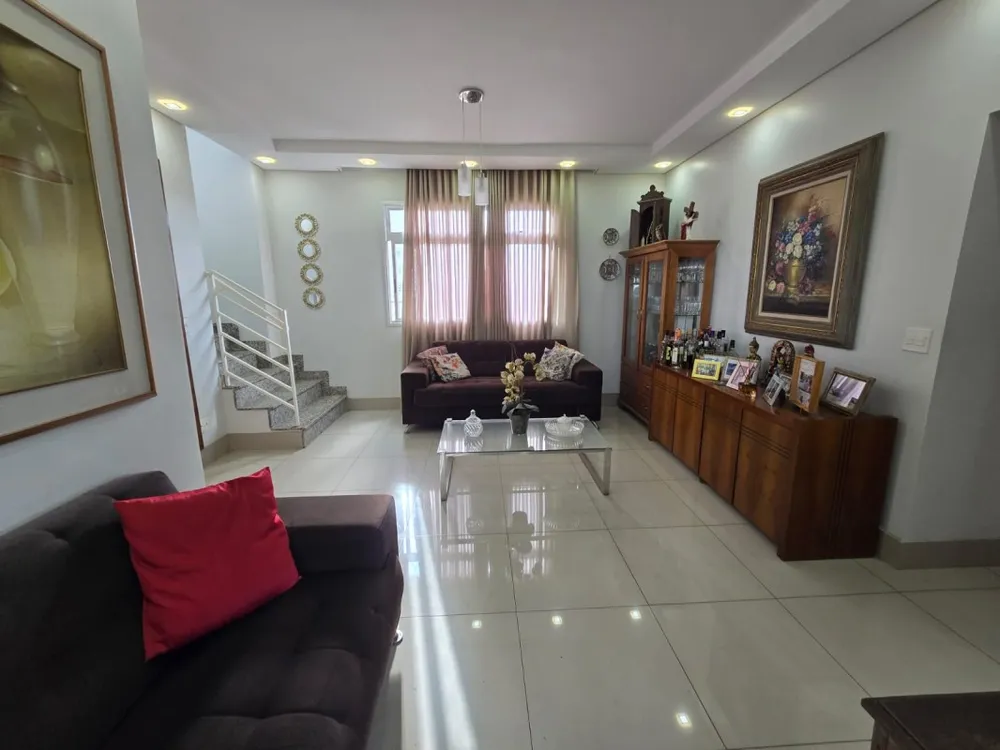 Cobertura, 3 quartos, 174 m² - Foto 2