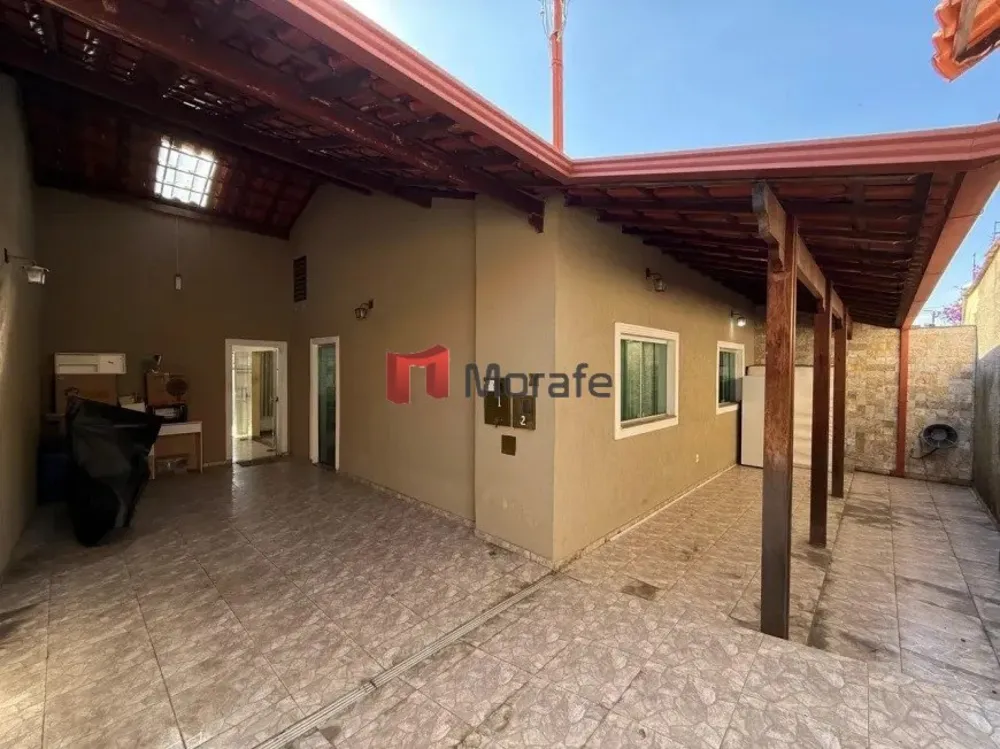 Casa, 3 quartos, 235 m² - Foto 2