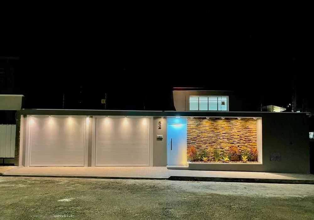 Casa, 4 quartos, 325 m² - Foto 1