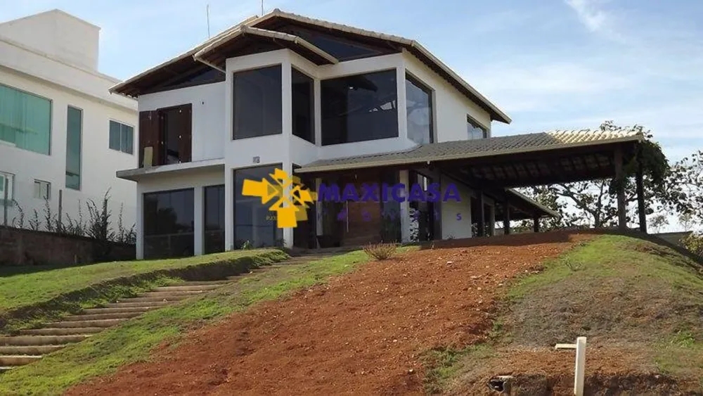 Casa, 4 quartos, 300 m² - Foto 1