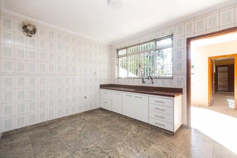 Casa, 6 quartos, 208 m² - Foto 8