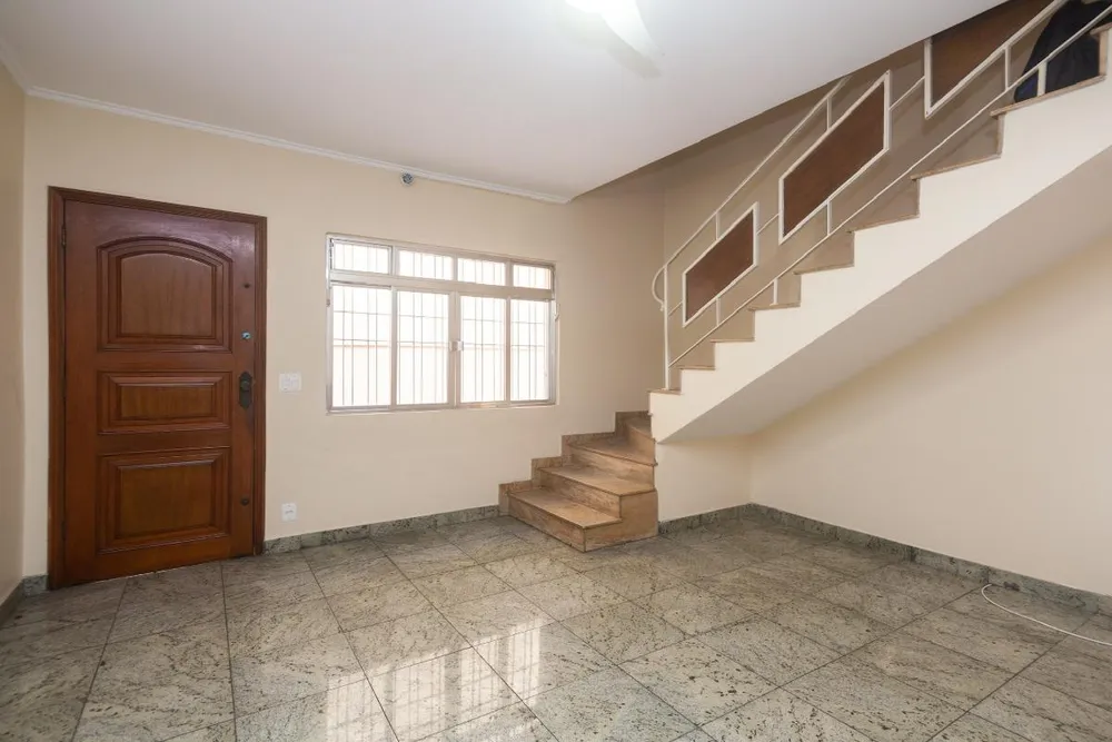 Casa, 6 quartos, 208 m² - Foto 4
