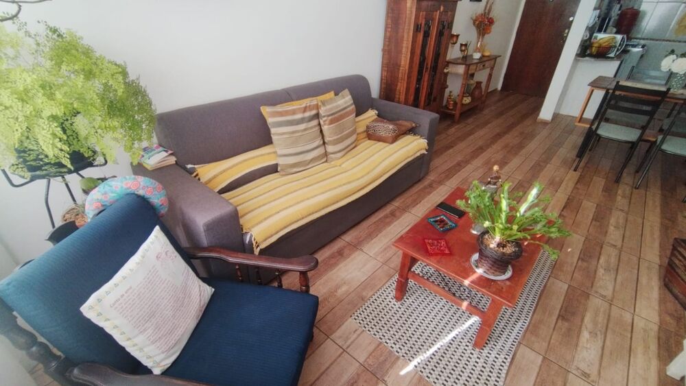 Apartamento à venda com 3 quartos, 72m² - Foto 2