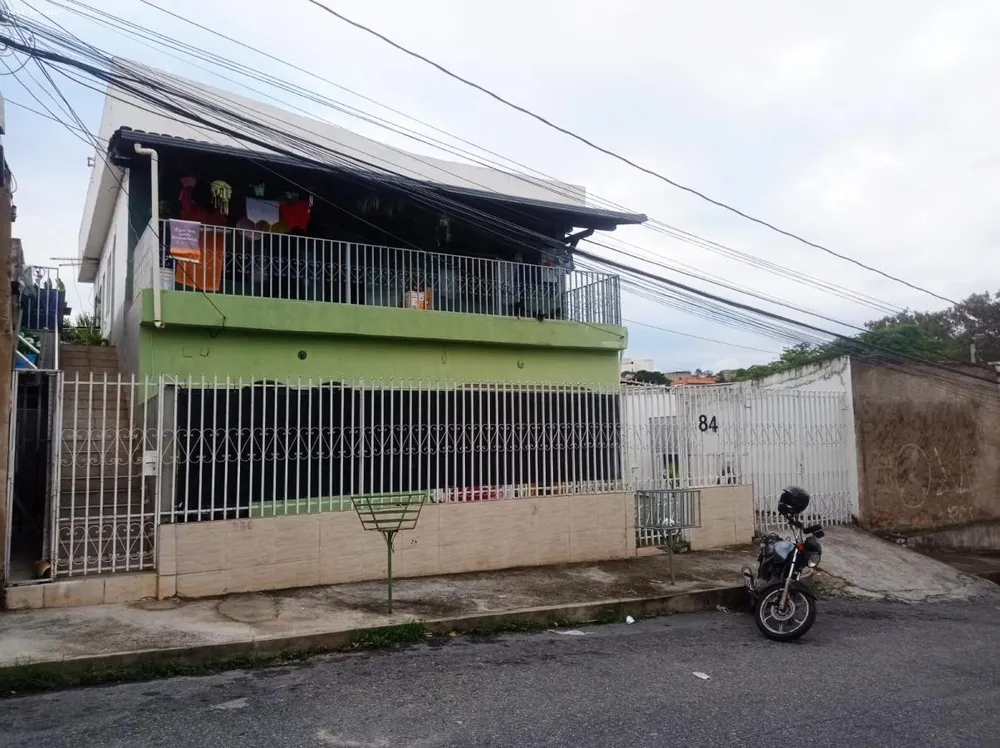 Casa, 6 quartos, 190 m² - Foto 1