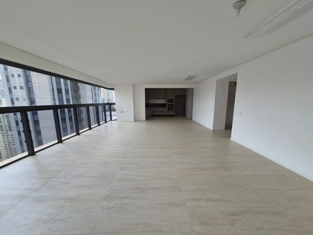 Apartamento, 4 quartos, 225 m² - Foto 2