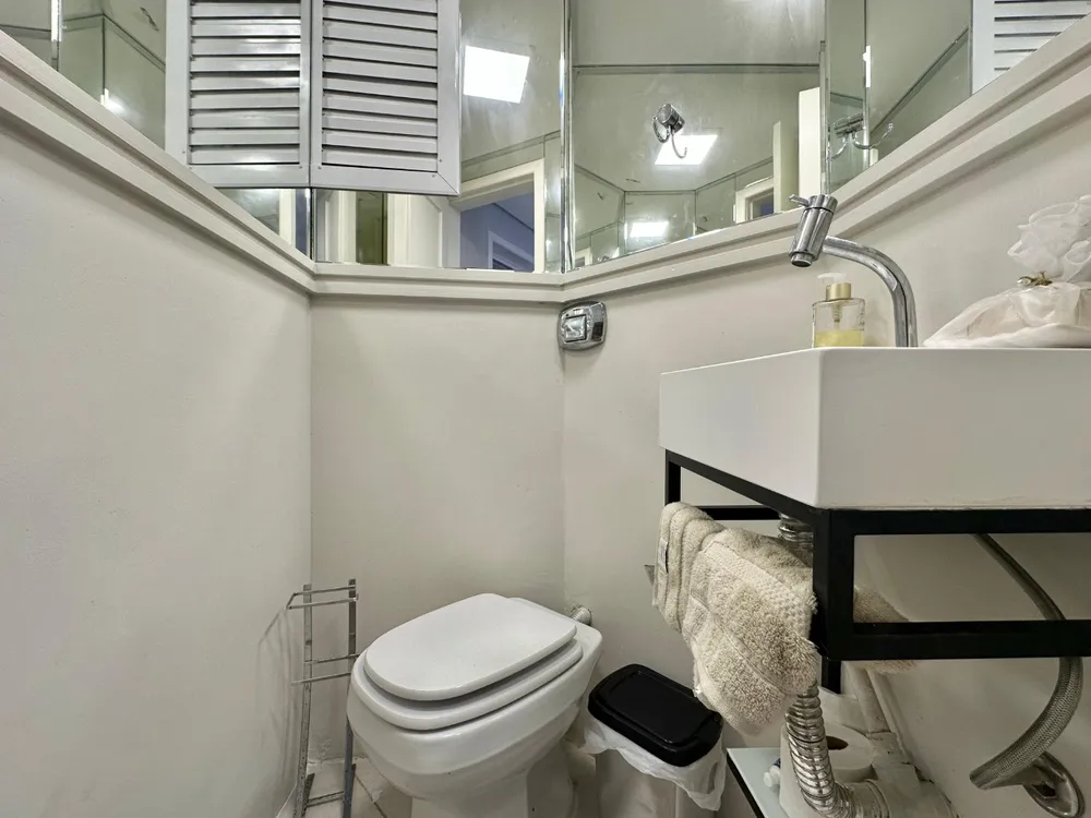Apartamento, 3 quartos, 196 m² - Foto 2