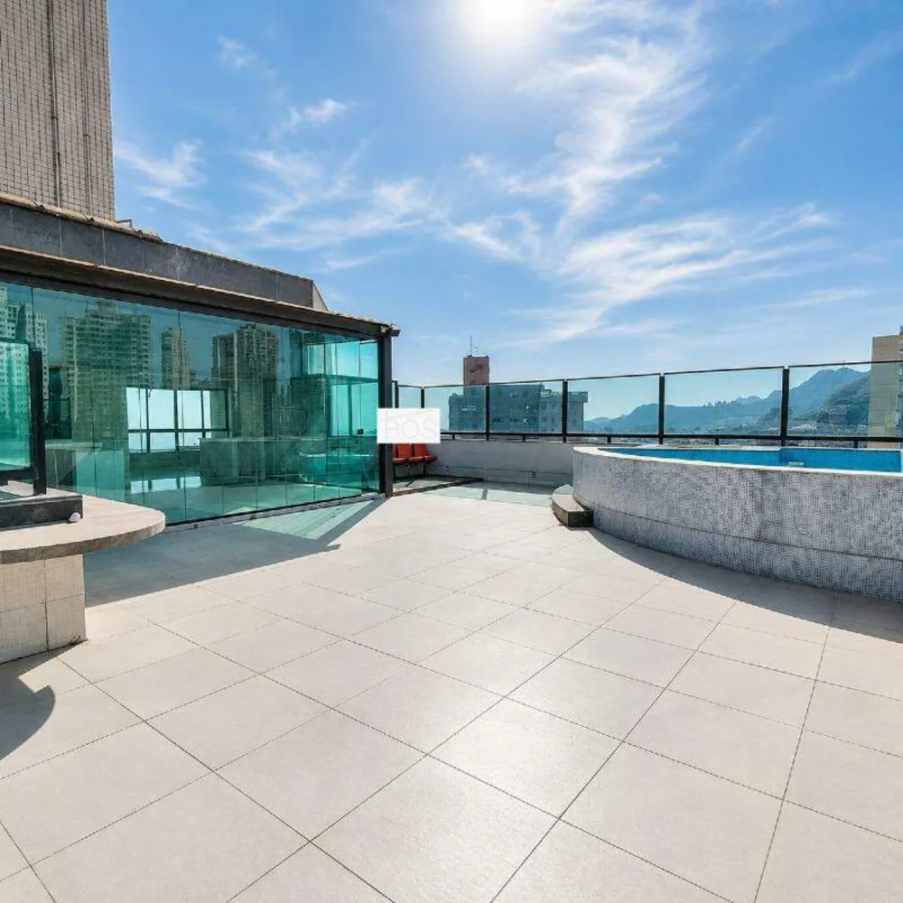 Cobertura, 3 quartos, 304 m² - Foto 3
