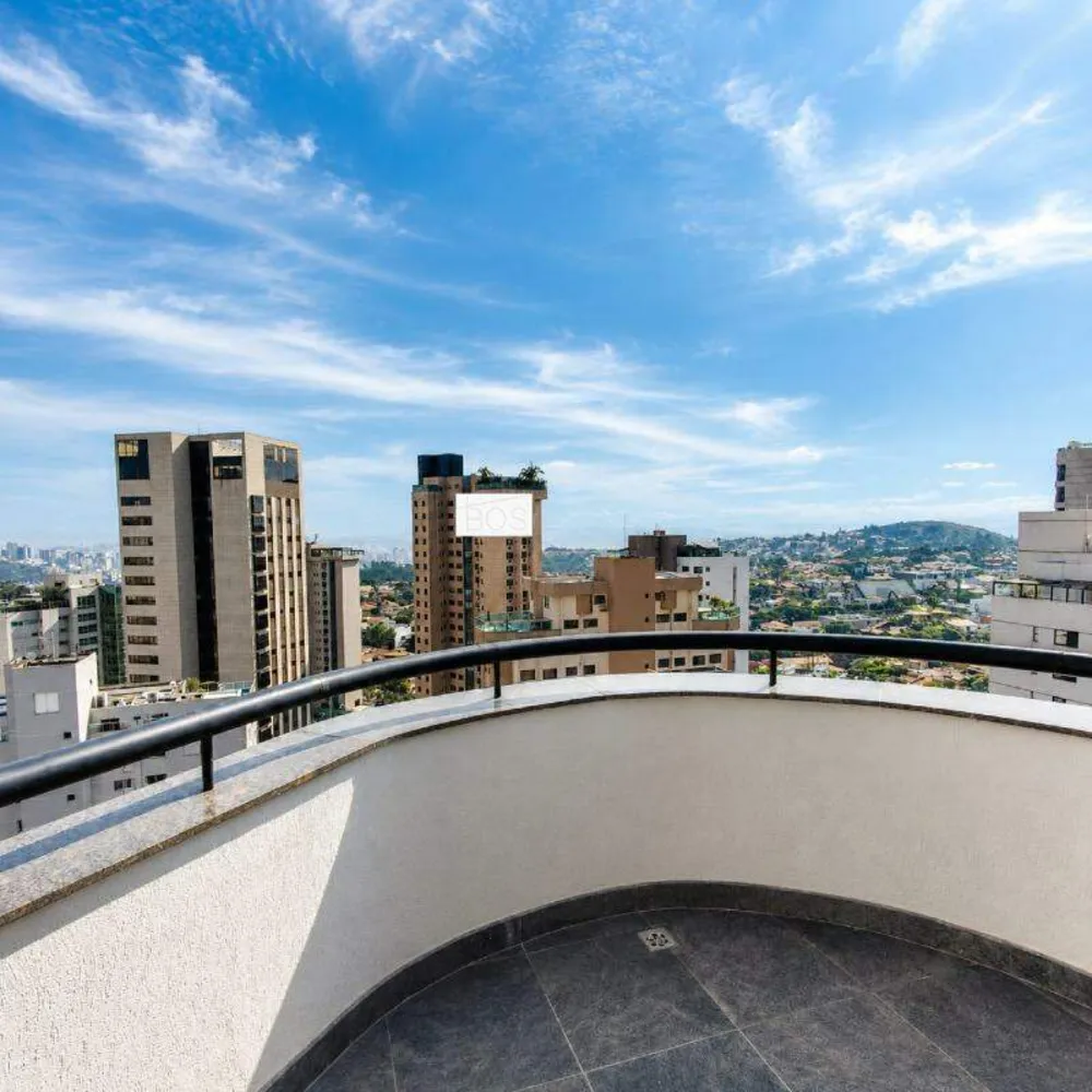 Cobertura, 3 quartos, 304 m² - Foto 1