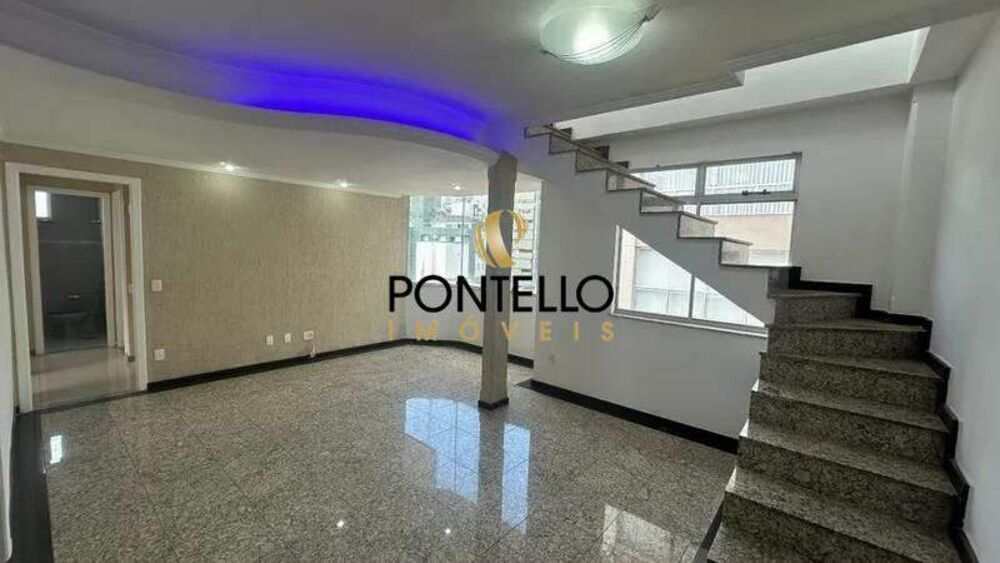 Cobertura à venda com 3 quartos, 240m² - Foto 2