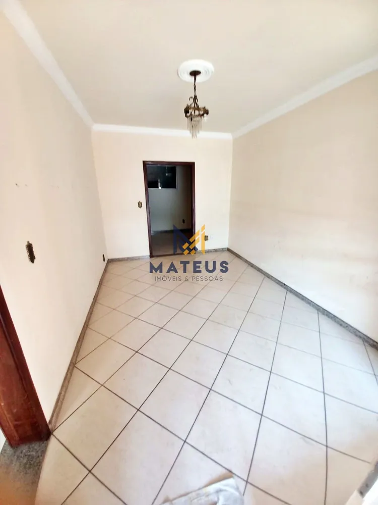 Casa, 3 quartos, 199 m² - Foto 3