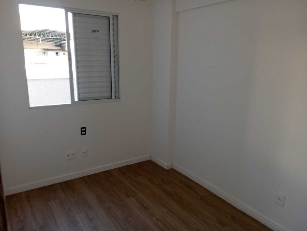 Apartamento à venda com 3 quartos, 90m² - Foto 11