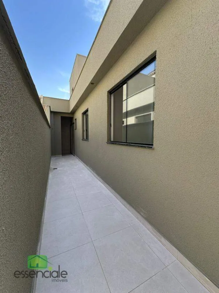 Casa, 3 quartos, 151 m² - Foto 2