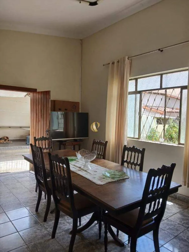 Casa, 4 quartos, 308 m² - Foto 4