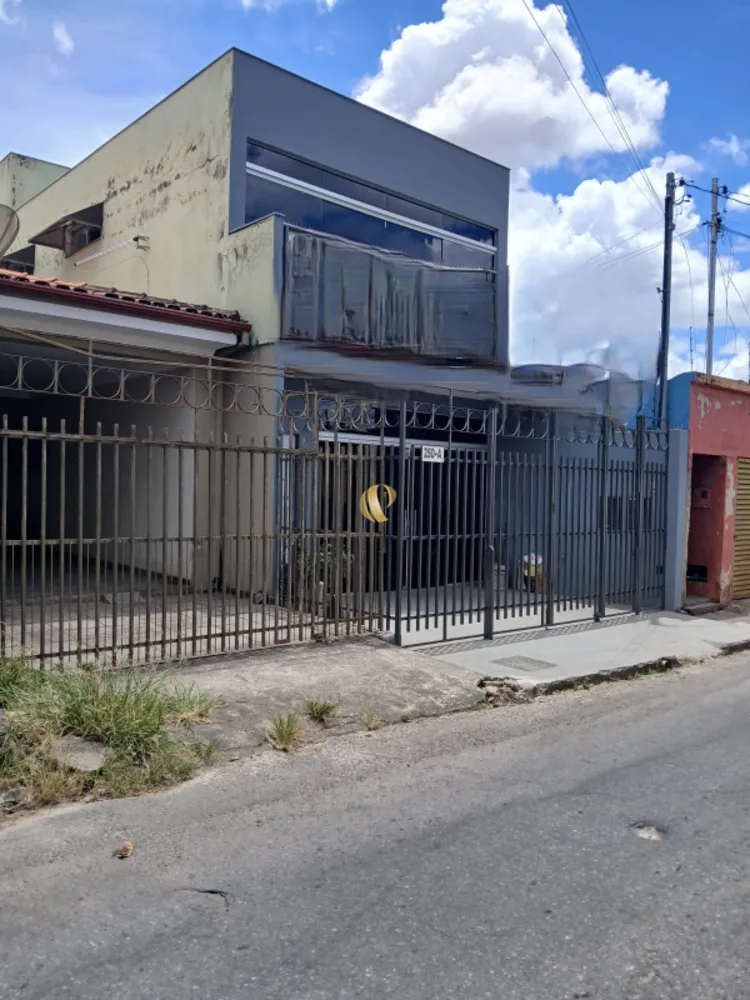Casa, 4 quartos, 308 m² - Foto 2