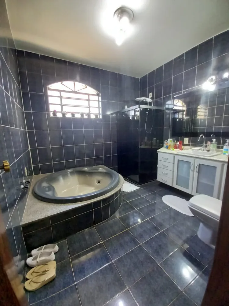 Casa, 3 quartos, 245 m² - Foto 10