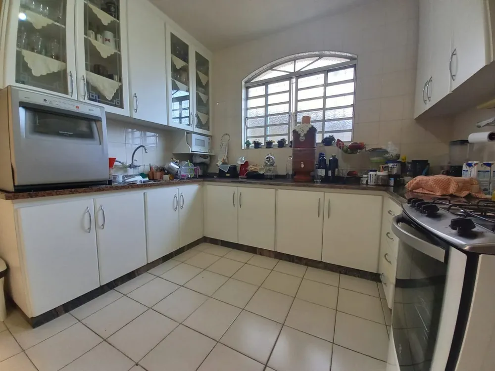 Casa, 3 quartos, 245 m² - Foto 17