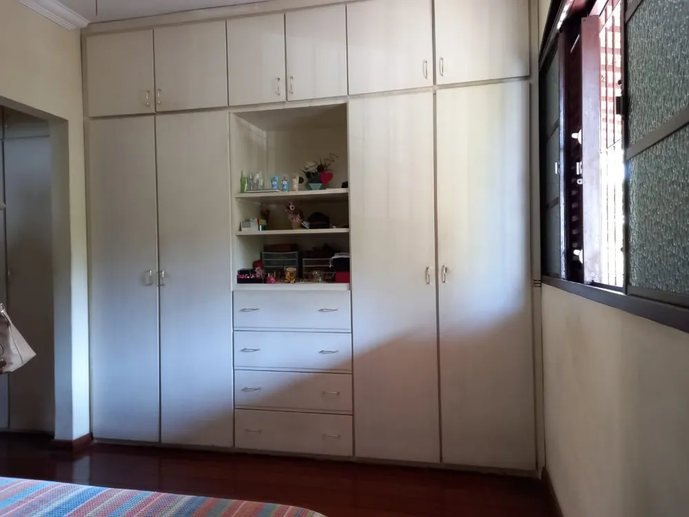 Casa, 3 quartos, 245 m² - Foto 12