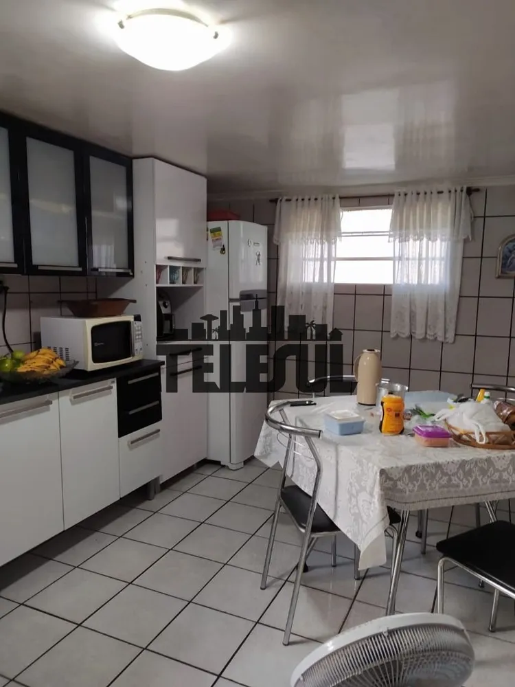 Casa, 3 quartos, 200 m² - Foto 12