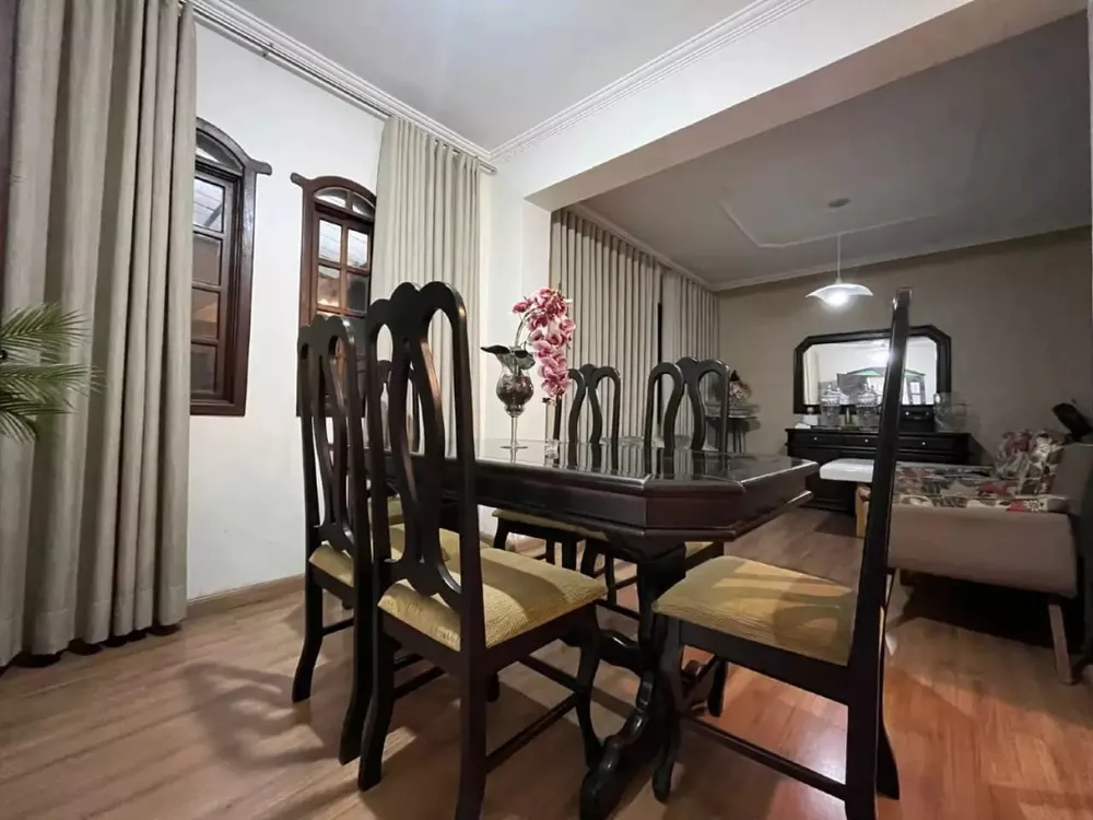 Casa, 3 quartos, 253 m² - Foto 6